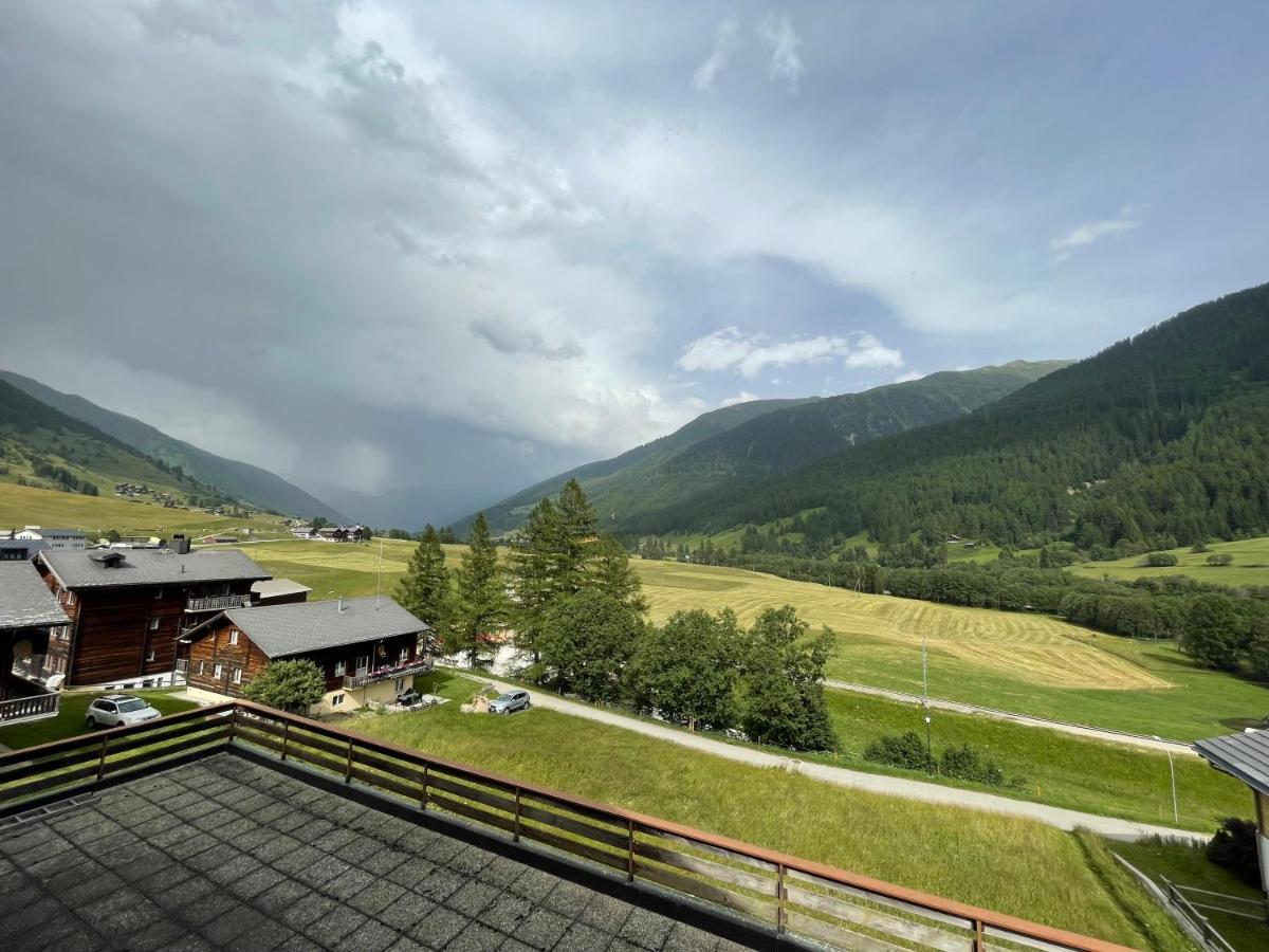 Hotel Restaurant Gommerhof Reckingen Exterior foto