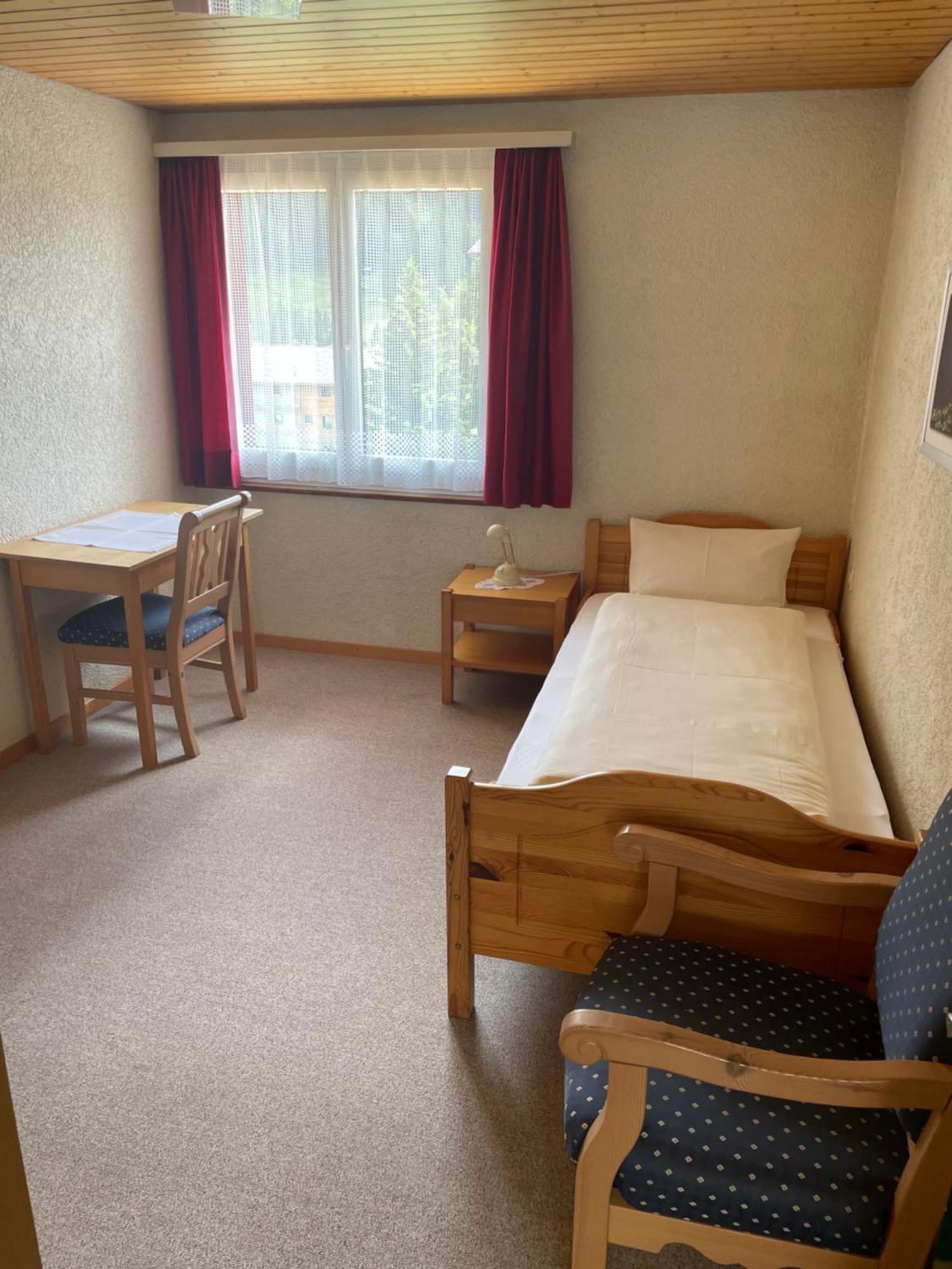Hotel Restaurant Gommerhof Reckingen Habitación foto